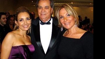 Ary Pocay recebe a atriz Daniela Franco e a diretora de TV Lucimara Parisi em jantar no Spazio Dolce & Monte Castelo, em SP. - BRUNO RYFER, CANINDÉ SOARES, CASSIANO DE SOUZA/ CBS IMAGENS, LIANE NEVES E VAN LIMA , J.REIS