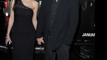 Mel Gibson com a namorada Oksana Grigorieva - Getty Images