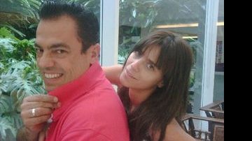 Marco Antonio de Biaggi e Carolina Dieckmann - Reprodução/Twitter