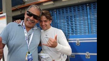 O piloto Augusto Farfus Jr. e seu pai Augusto Farfus - Divulgação