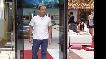 Rubens Barrichello visita o Big Brother Brasil 10 - Reprodução / TV Globo