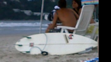 Paulinho Vilhena e Thayla Ayala curtem Páscoa no litoral norte paulista - Marley Galvão