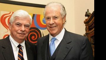 O senador americano Christopher J. Dodd é recebido pelo empresário Mario Garnero na sede da Brasilinvest, em SP. - CELSO MENEZES, FABRÍCIO MARUXO, JOÃO PASSOS, LU PREZIA, MEG SOUSA, PRISCILA OLANDIM E STEPHAN SÓLON