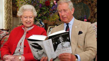 Rainha Elizabeth II e Príncipe Charles - Getty Images