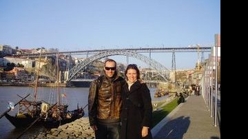 O casal se encanta com Vila Nova de Gaia, no Porto ...