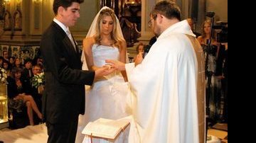 Marcelo Adnet e Dani se casam em SP - AG NEWS