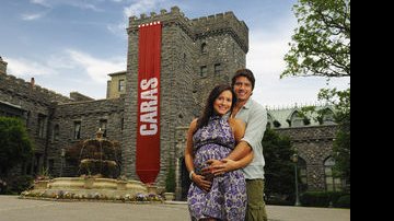 No Castelo de CARAS, na charmosa região do Hudson Valley, o casal celebra a chegada do primeiro filho, menino. - Jayme de Carvalho