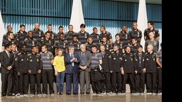 Lula e os craques do Brasil: Visita oficial antes da Copa - REUTERS