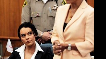 Lindsay Lohan no tribunal - Reuters