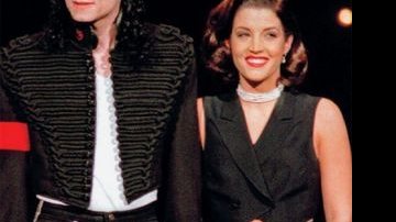 Com a 1ª mulher, Lisa Marie Presley, em 1994 - BRAINPIX E REUTERS