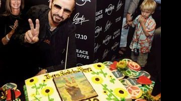 Ringo Starr festeja os seus 70 anos na Big Apple - REUTERS