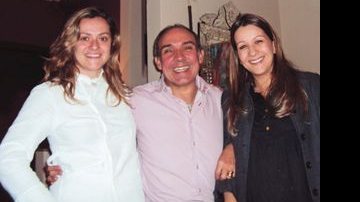 Fernanda Guelli assina inspirado bufê da festa de 55 anos do chique RP Domingos Antunes, felicitado pela médica Erika Mauler, em casa, em SP. - ANTÔNIO CARLOS CARREIRO, CACÁ BERNARDES, CLÁUDIO IZIDIO, FÁBIO ZANZERI, JULIANA CENSI, OVADIA SAADIA, RODRIGO ZORZI, SILVIA FERREIRA E STANLEY MIRANDA