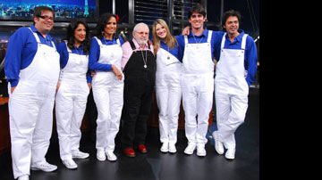 Jô Soares e seus convidados no programa especial - TV Globo