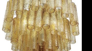 Lustre da década de 1960 de vidro âmbar, Passado composto século xx, (11) 3088-9128, passadocomposto.com.br - Divulgação