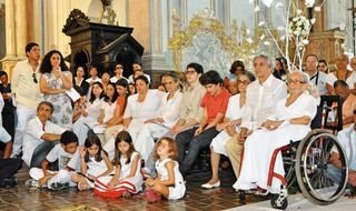 A doce dona Canô celebra 103 anos com sua família - André Santana