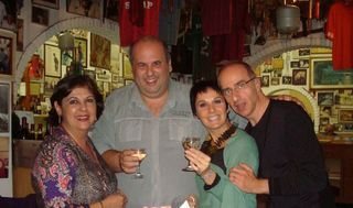 No restaurante Il Sogno di Anarello, em SP, o casal Liliane e João Ferreira, radialista, celebra os 43 anos da cantora italiana radicada no Brasil Mafalda Minnozzi também parabenizada pelo marido e produtor, Marco Bisconti. - AGENZIA RIGUAR DARE, FABIO MIRANDA / OPÇÃO FOTOGRAFIA, FABRICIO MARUXO, LIVIA CLOZEL FUZIY, J. REIS, MARCO BISCONTI, MARIANA GIANJOPPE, MAURICIO CASSANO E RODRIGO TREVISAN