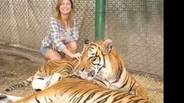 Bárbara Borges em zoológico de Buenos Aires - Divulgação