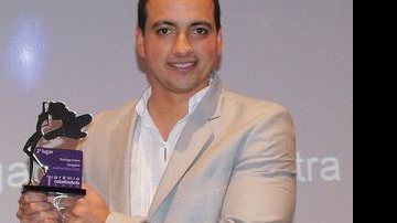 Rodrigo Cintra é eleito Melhor Hairstylist 2010, SP. - CAUÊ MORENO, DANIEL IN, IGOR DUARTE, LORENZO FABRI, MARIANA DEIENO ALTENFELDER, MARINA MALHEIROS, MONICA PEGADO, PAULO VIEIRA/CAPÍTULO HUM E SANDRO GUIMARÃES