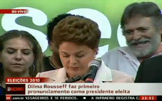 José de Abreu no discurso de Dilma - Reprodução/Globonews