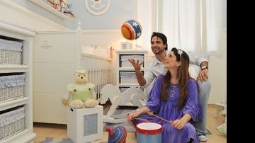 Ana Saab e Lorenzo Martin escolhem o quarto do primogênito do casal, Luigi, no Atelier Alexandra Abujamra, SP. - FOTO STUDIO EQUIPE