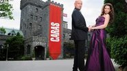 Casados há três anos, o vencedor do Oscar por Gandhi e a atriz brasileira falam sobre amor, cinema e hobbies em visita ao Castelo de CARAS, em Tarrytown, New York. - FOTOS: JAYME DE CARVALHO / AGRADECIMENTOS: OSKLEN E CARLOS MIELE / BELEZA: SERGEY LOGVINOV, COM PRODUTOS CHANEL / PRODUÇÃO: ANA LIGIA SAMPAIO