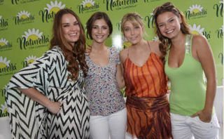 Luiza Possi recebe atrizes globais em seu camarim - IndiceFoto / Cristiano Sant'Anna