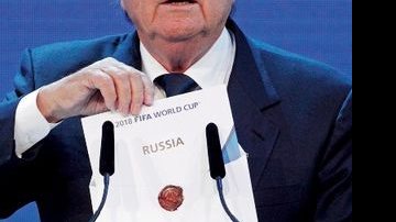 Blatter anuncia sedes da Copa do Mundo - REUTERS