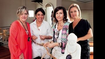 Luxo e benemerência no lançamento de joias de Isabella Blanco - MAURÍCIO CASSANO
