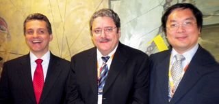 Henrique Oti Shinomata, Paulo Frange e André Minchillo no 9º Congresso Brasileiro Interdisciplinar de Assistência Domiciliar, SP. - ANA JOHN, ANDRÉ VICENTE, ELIS RIBEIRO, F&A ASSESSORIA, JOÃO SAL, MÁRCIA STIVAL, MARCOS FINOTTI, MARCOS VIEIRA, RODRIGO ZORZI E SYLVIA GOSZTONYI