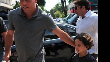 Ronaldo leva Alex ao aniversário de Maria Sophia - Francisco Cepeda/ AgNews