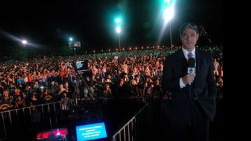 William Bonner no 'JN no Ar' em Macapá, diante de sete mil pessoas - Divulgação/TV Globo
