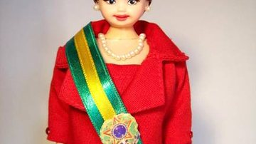Dilma Rousseff ganha versão boneca - Divulgação