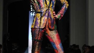 Desfile Jean-Paul Gaultier na Semana de Moda de Paris - Getty Images