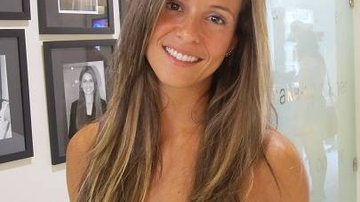 Fernanda de Freitas apresenta new look: megahair ultra-liso com mechas claras - Divulgação
