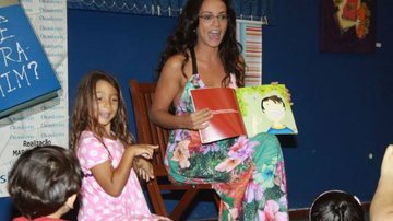 Suzana Pires participou do projeto 'Lê Pra Mim?' no Rio - AgNews