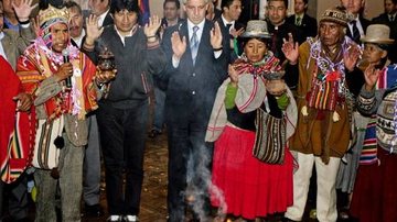 Evo Morales abre a folia na Bolívia - REUTERS