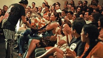 Na plateia do espetáculo, Priscila é homenageada pelo humorista. - GRAÇA PAES /PHOTO RIO NEWS