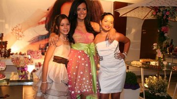 Dayanna e as irmãs - Photo Rio News