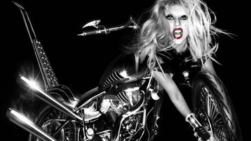 Lady Gaga revela capa de Born This Way - Reprodução / Twitter