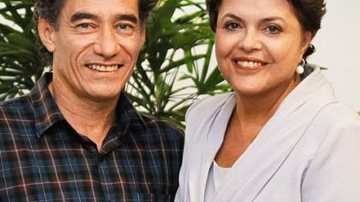 Em Brasília, o ator Chico Diaz é recebido pela presidente Dilma Rousseff. - ELAINE CALÇADA, FABIANA SCARAMELLA, LORENZO FABRI, L.R. COMUNICAÇÃO, LUIZ COSTA / LA IMAGEM, MÁRCIA STIVAL, RAFAELLA SILVA E ROBERTO STUCKERT FILHO / PR.