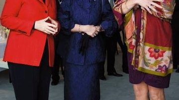 Princesa Máxima e rainha Beatrix - REUTERS
