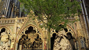 Shane Connolly começa a decorar a Abadia de Westminster para o casamento de príncipe William e Kate Middleton - Getty Images