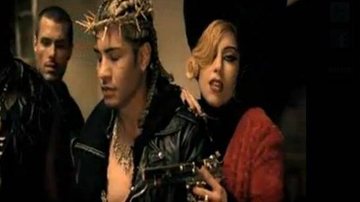 Lady Gaga é Maria Madalena no clipe de Judas - Reprodução