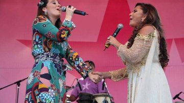 Mariana e Fafá cantam juntas em show no Ibirapuera - Amauri Nehn/AgNews
