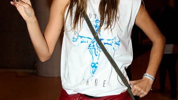 Ellen Jabour exibe a camiseta da banda Mötley Crüe - Manuela Scarpa/Photo Rio News
