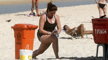 Renata Ceribelli: malhação na praia - Edson Teófilo / PhotoRio News