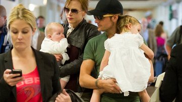 Nicole Kidman com o marido, Keith Urban, e as duas filhas, Faith Margareth e Sunday Rose - Grosby Group