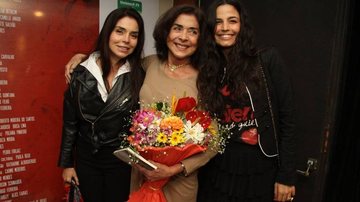 Betty Faria recebe o carinho das amigas Emanuelle Araújo e Françoise Forton - RAPHAEL MESQUITA / PHOTO RIO NEWS