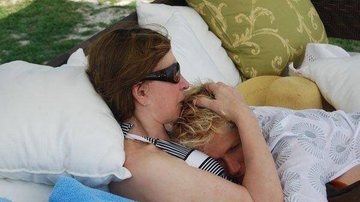 Xuxa com a mãe, dona Alda - Reprodução / Arquivo Pessoal