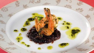 Cozinha gourmet: camarão e compota de cebola roxa - ANDRÉ CTENAS